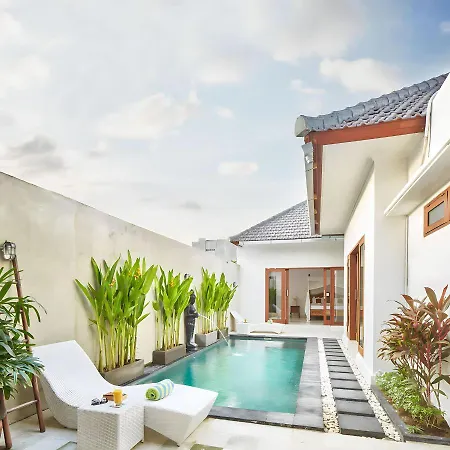 Villa Bella - Modern 2 Bedroom Villa In The Heart Of Seminyak